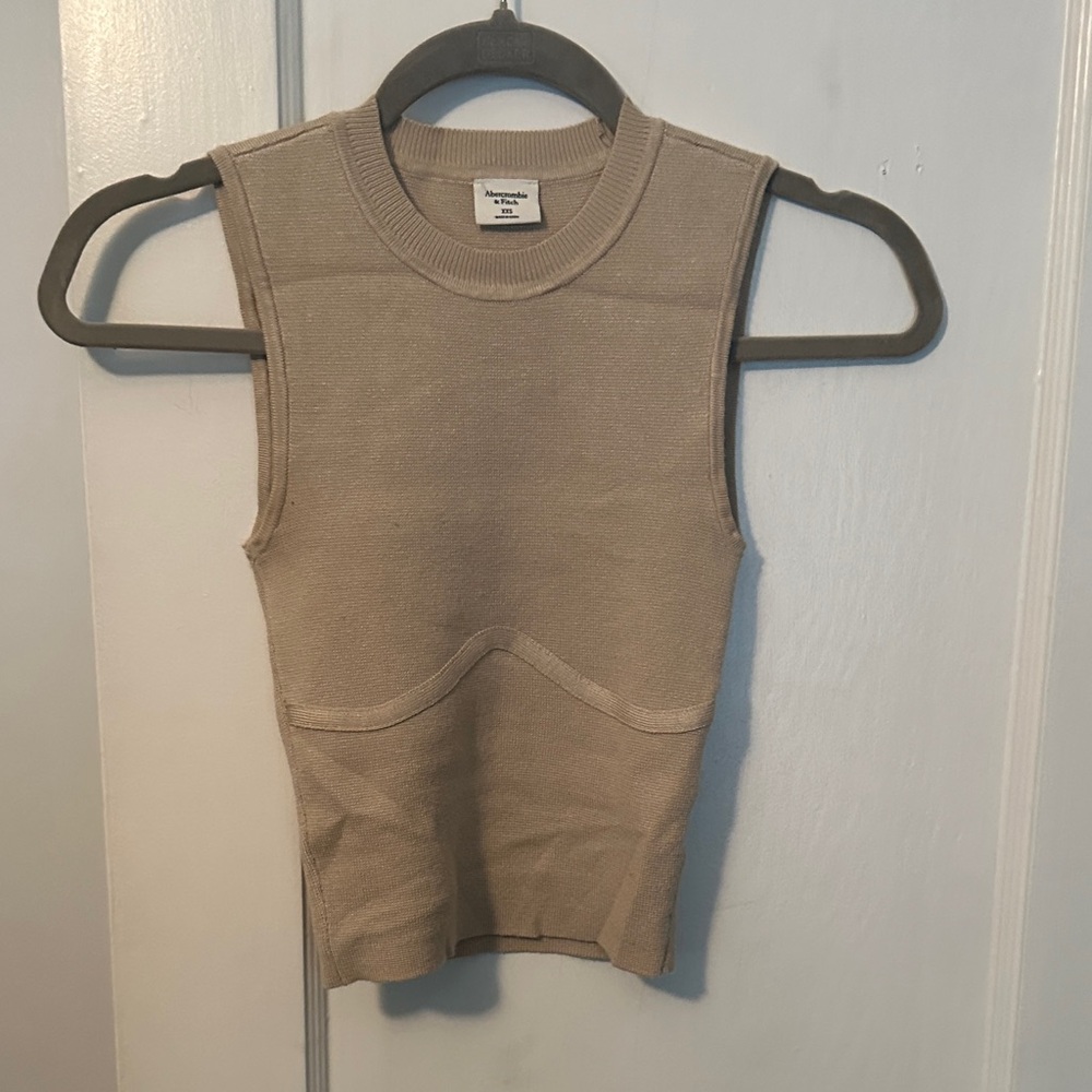 Abercrombie & Fitch Sleeveless Knit Tank Top in Taupe